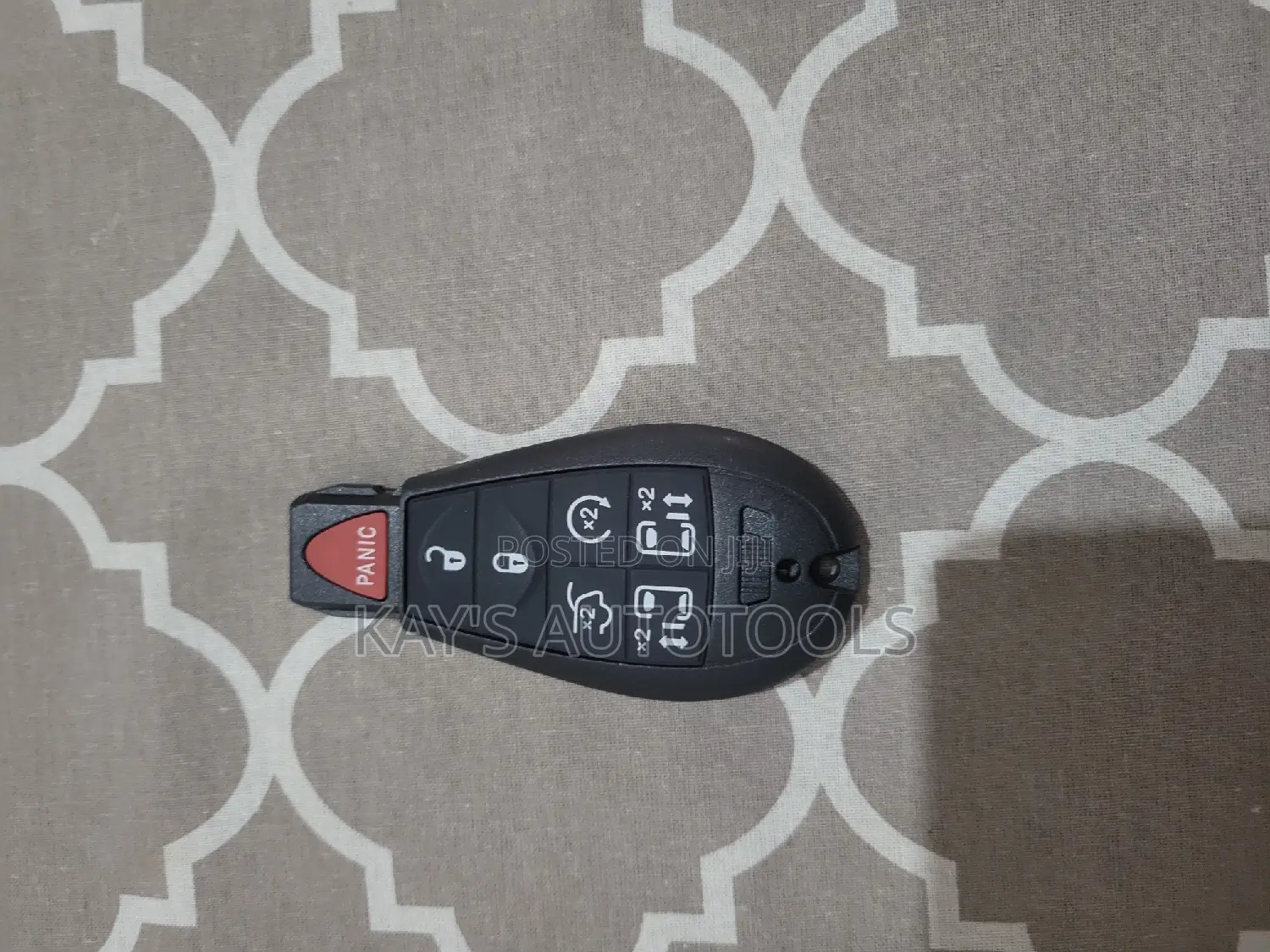 New Chrysler Dodge Jeep Key