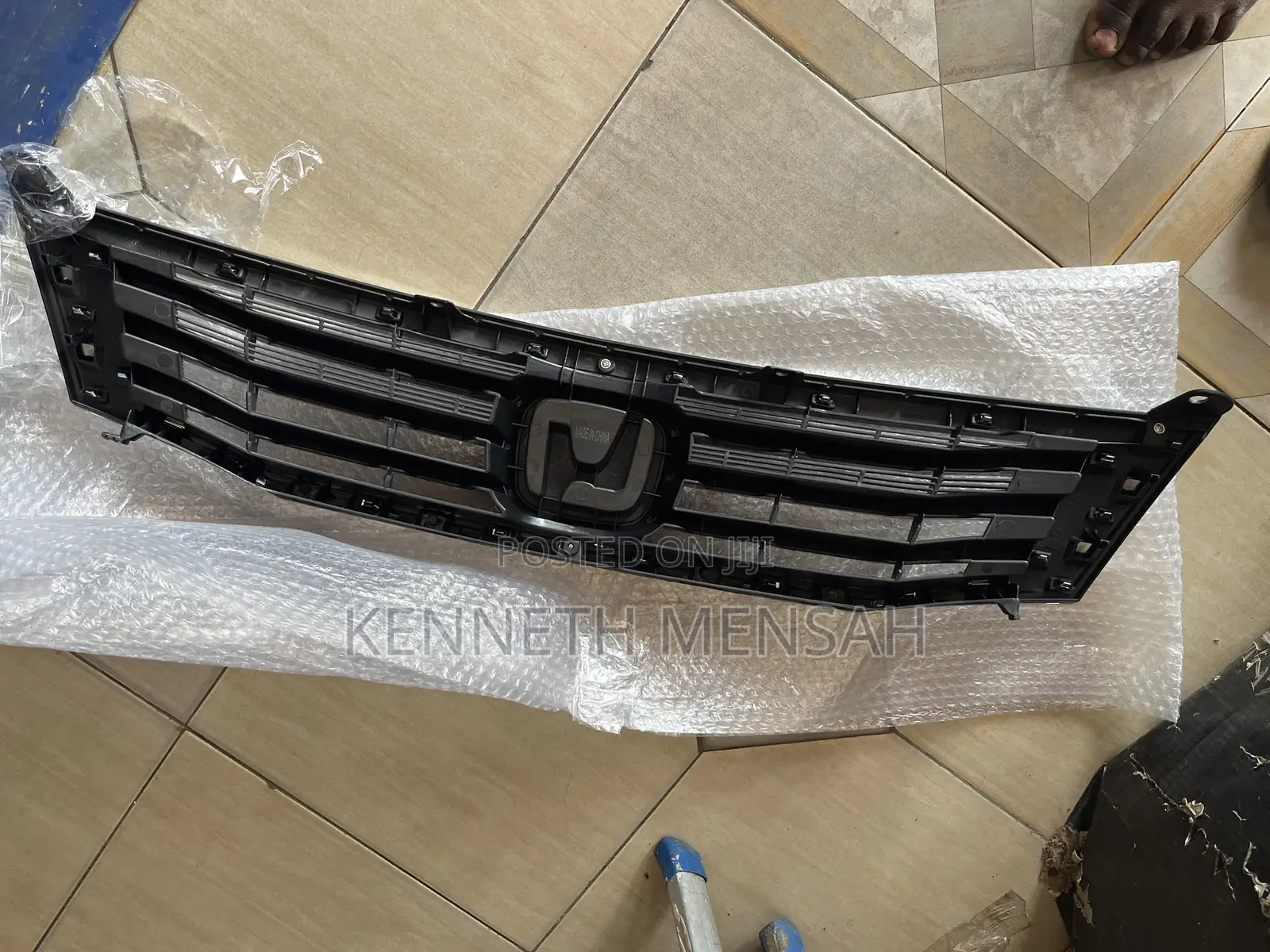 Honda Accord 2008-2010 Top Grill