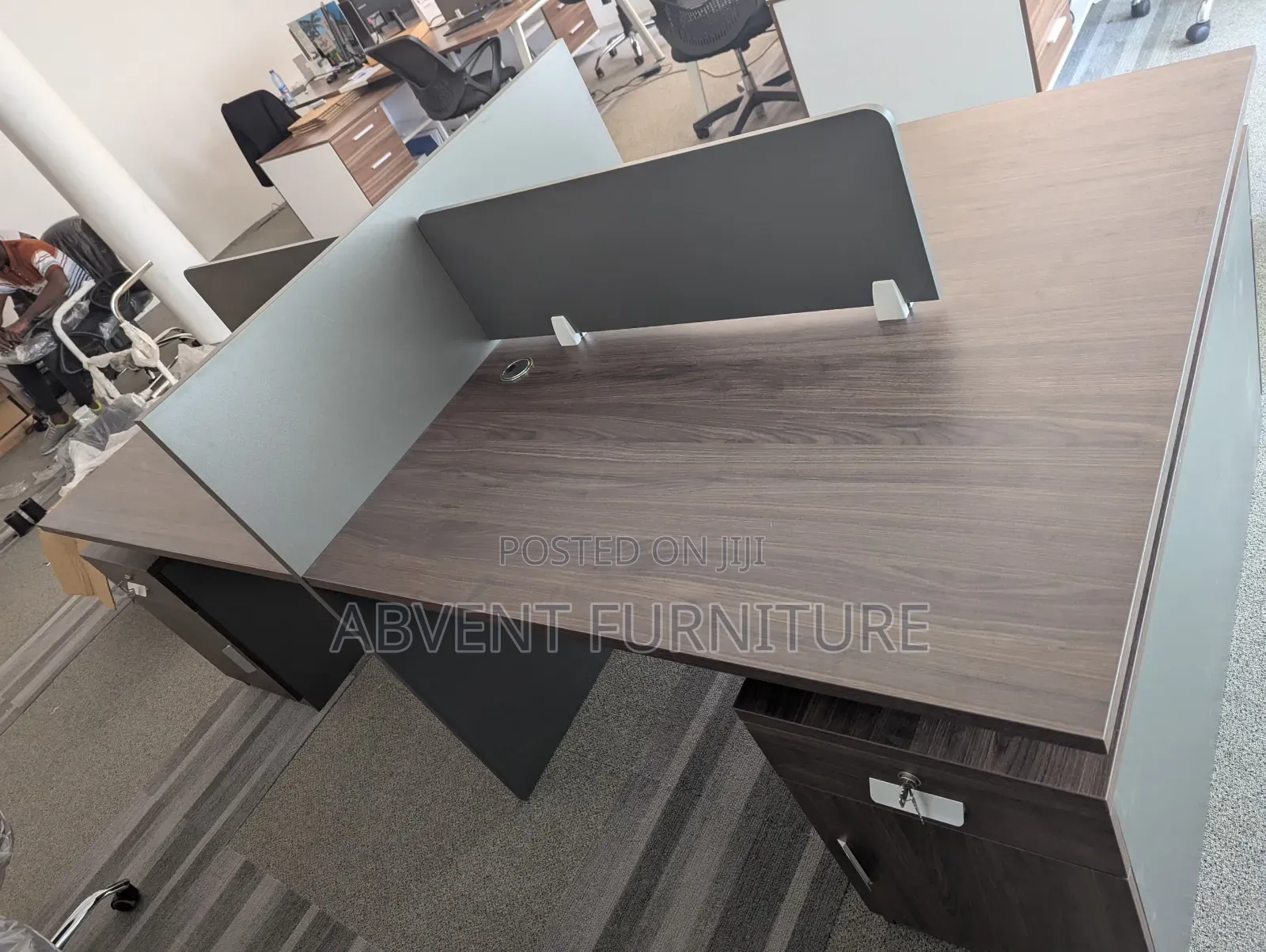 Workstations 4 by 1 for Office Use