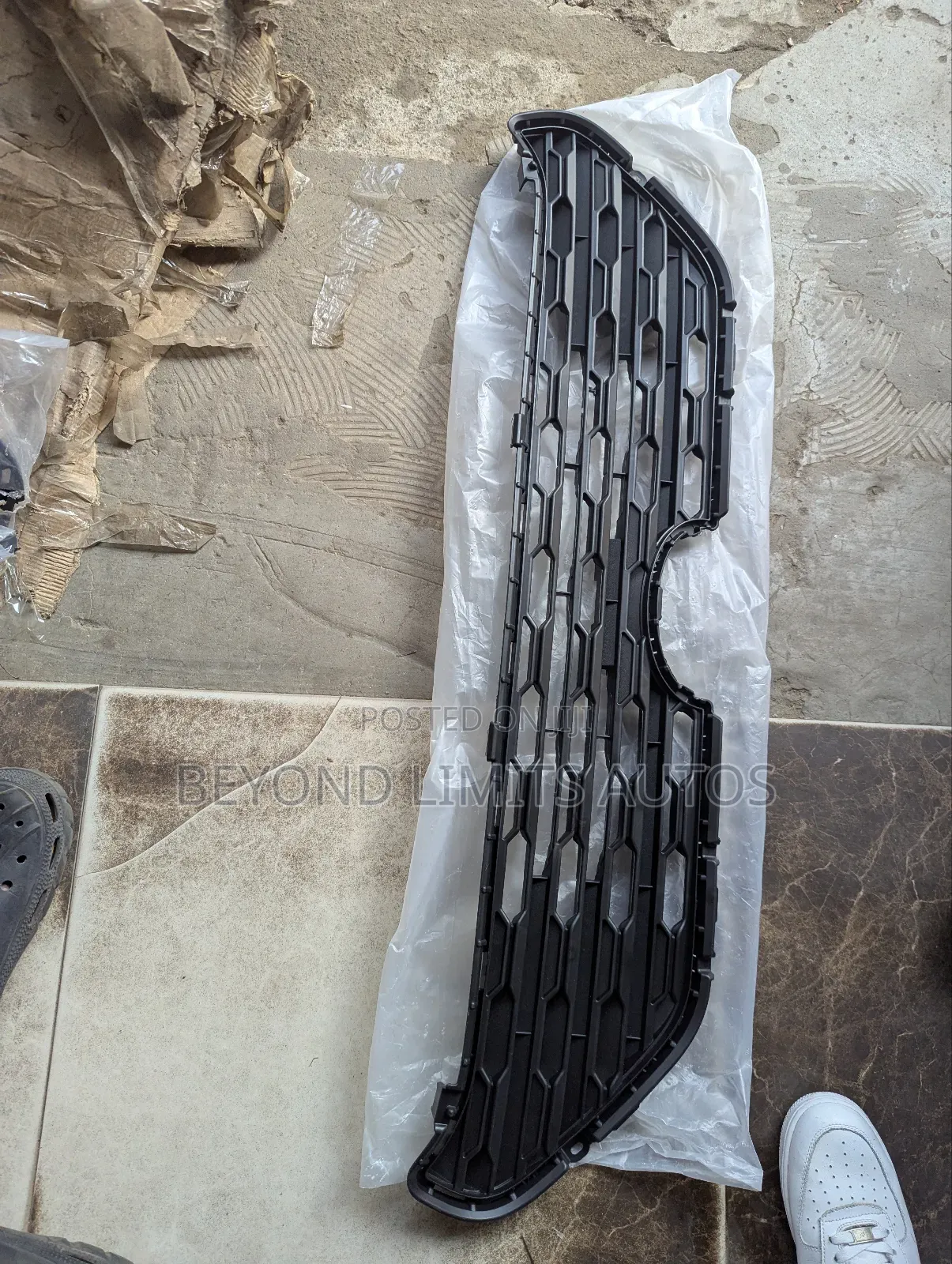 Toyota Rav4 2019,2020,2021,2022,2023,2024 Top Grille/ Front/ Top Shell