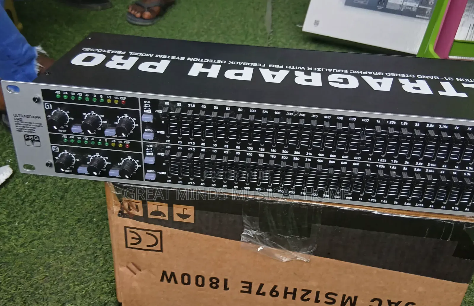 Behringer Ultragraph Pro Double Equaliser