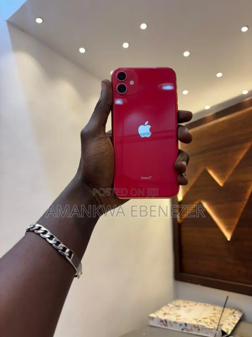 New Apple iPhone 11 128 GB Red