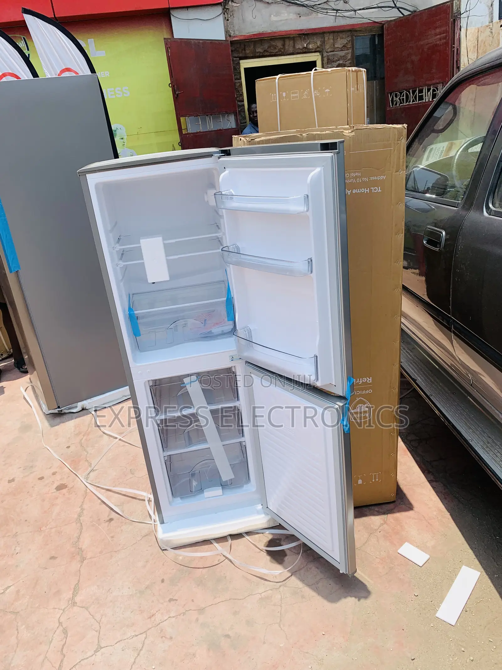 Very Cool Price TCL F185bfs—142l Double Door Fridge Grey