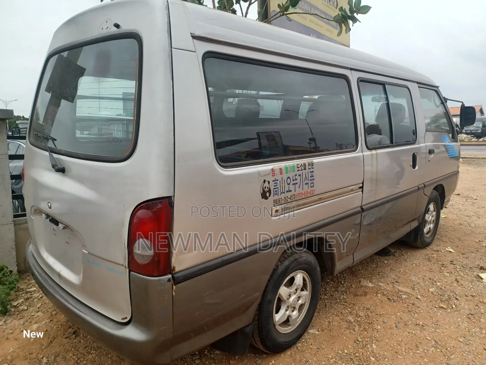Hyundai H-100 2000 Silver