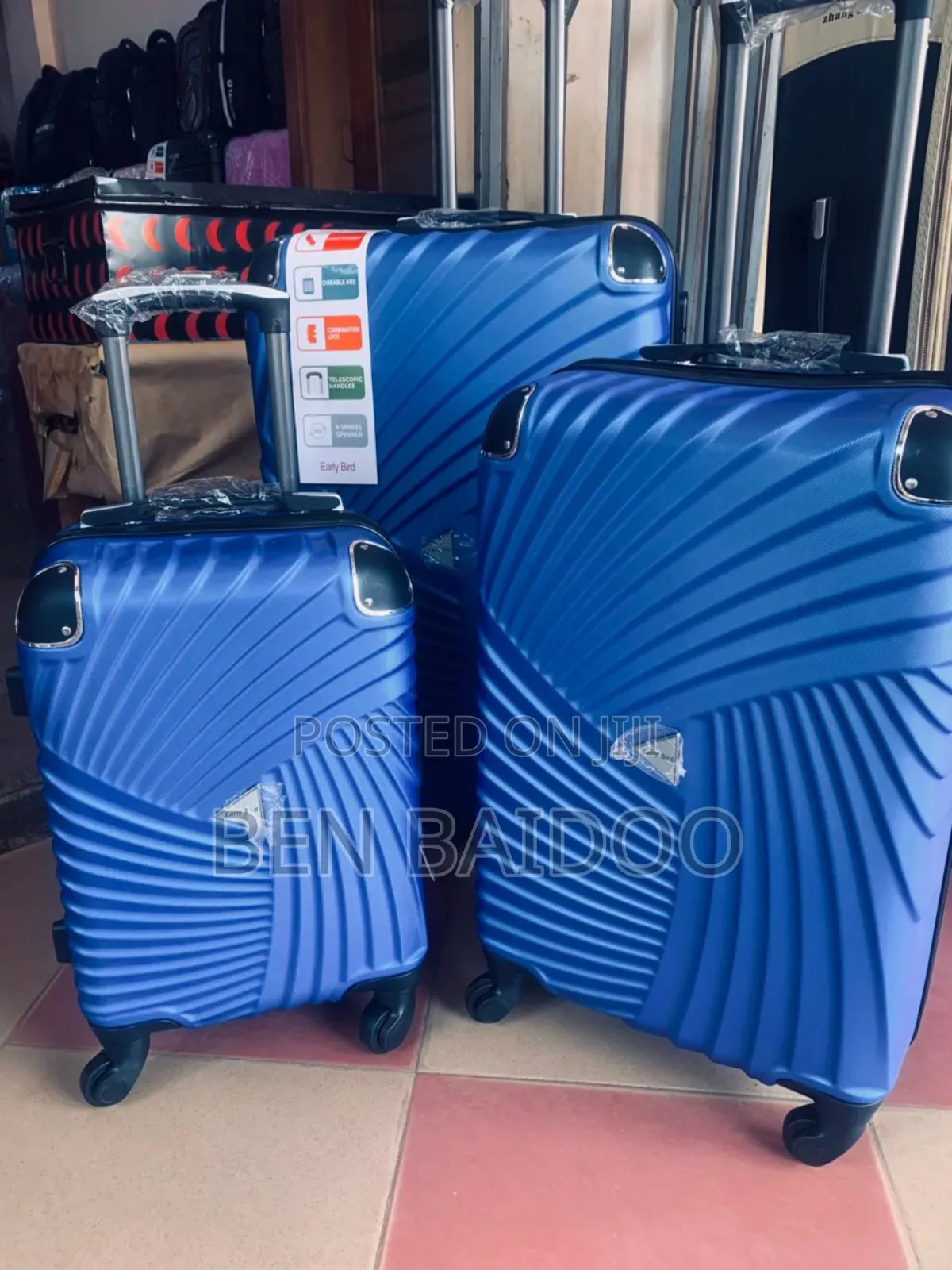 Plastic 3-Piece Luggage Set(Ultimate Travel Experience)