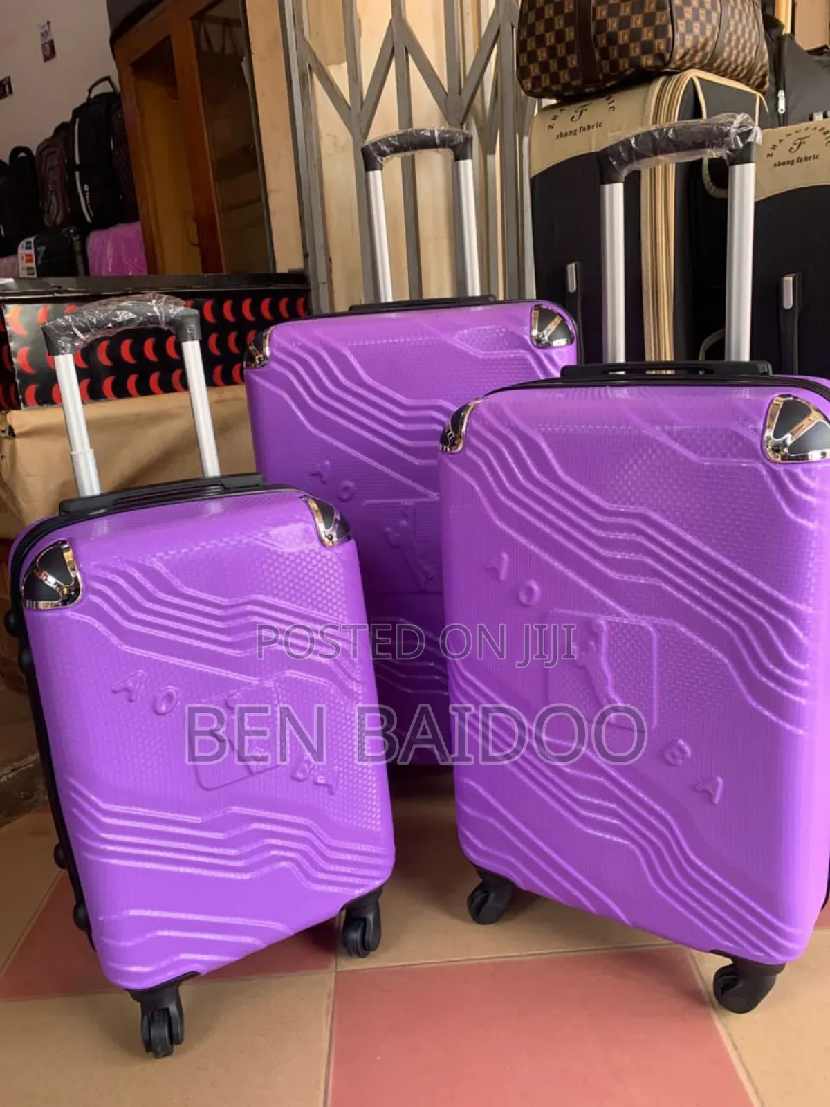 Plastic 3-Piece Luggage Set(Ultimate Travel Experience)
