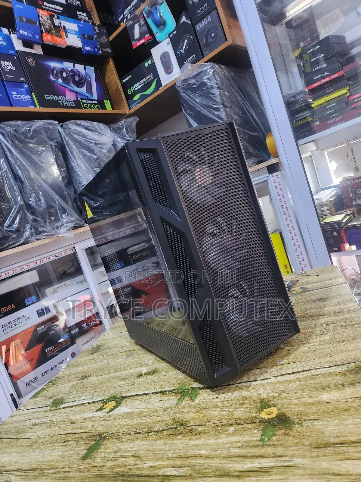 Ruix P31 Plus(Mesh) Mid Tower Gaming Pc Case E-atx Tempered Glass