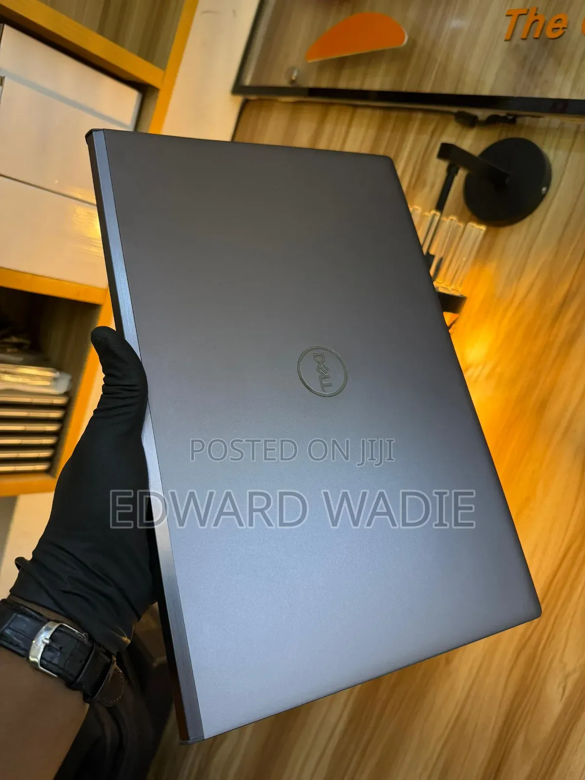 Laptop Dell Vostro 7510 16GB Intel Core i7 SSD 1T