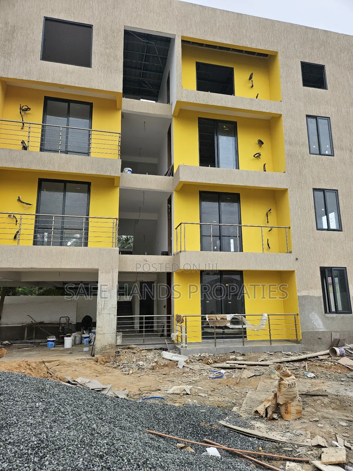 2bdrm House in Oyarifa, Accra Metropolitan for sale