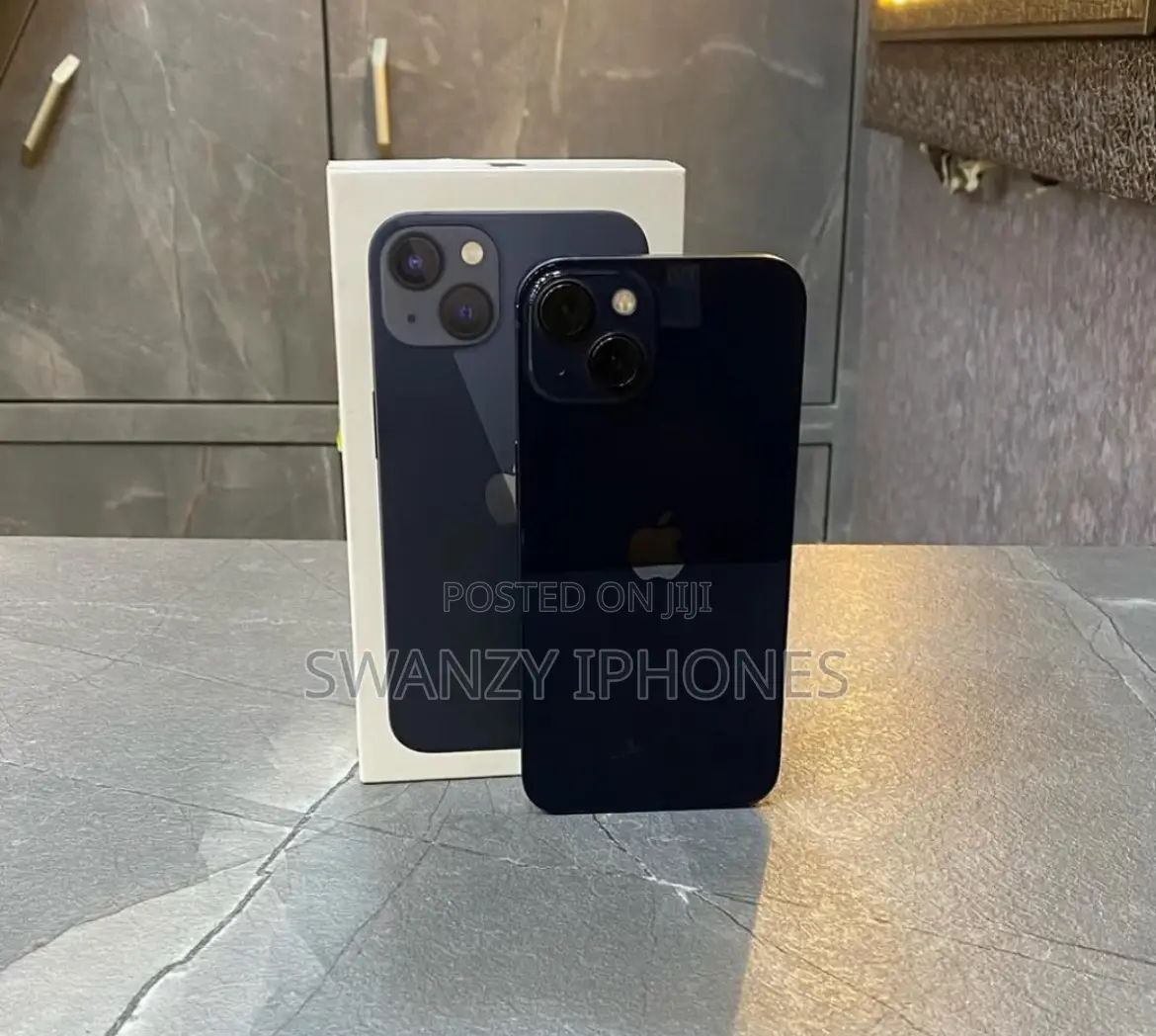 New Apple iPhone 13 128 GB Black