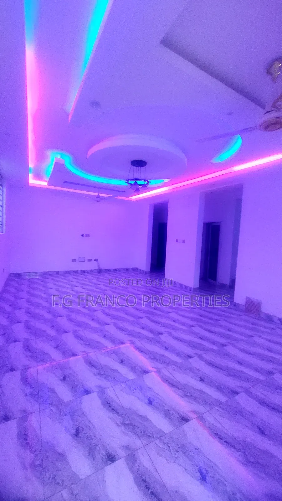 5bdrm House in Kg. Franco, Spintex for sale