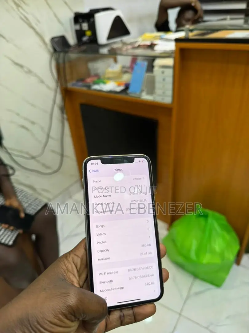 New Apple iPhone 11 Pro 256 GB White