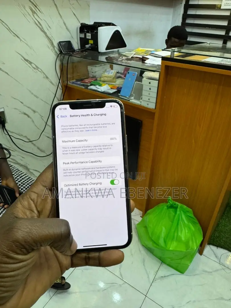 New Apple iPhone 11 Pro 256 GB White