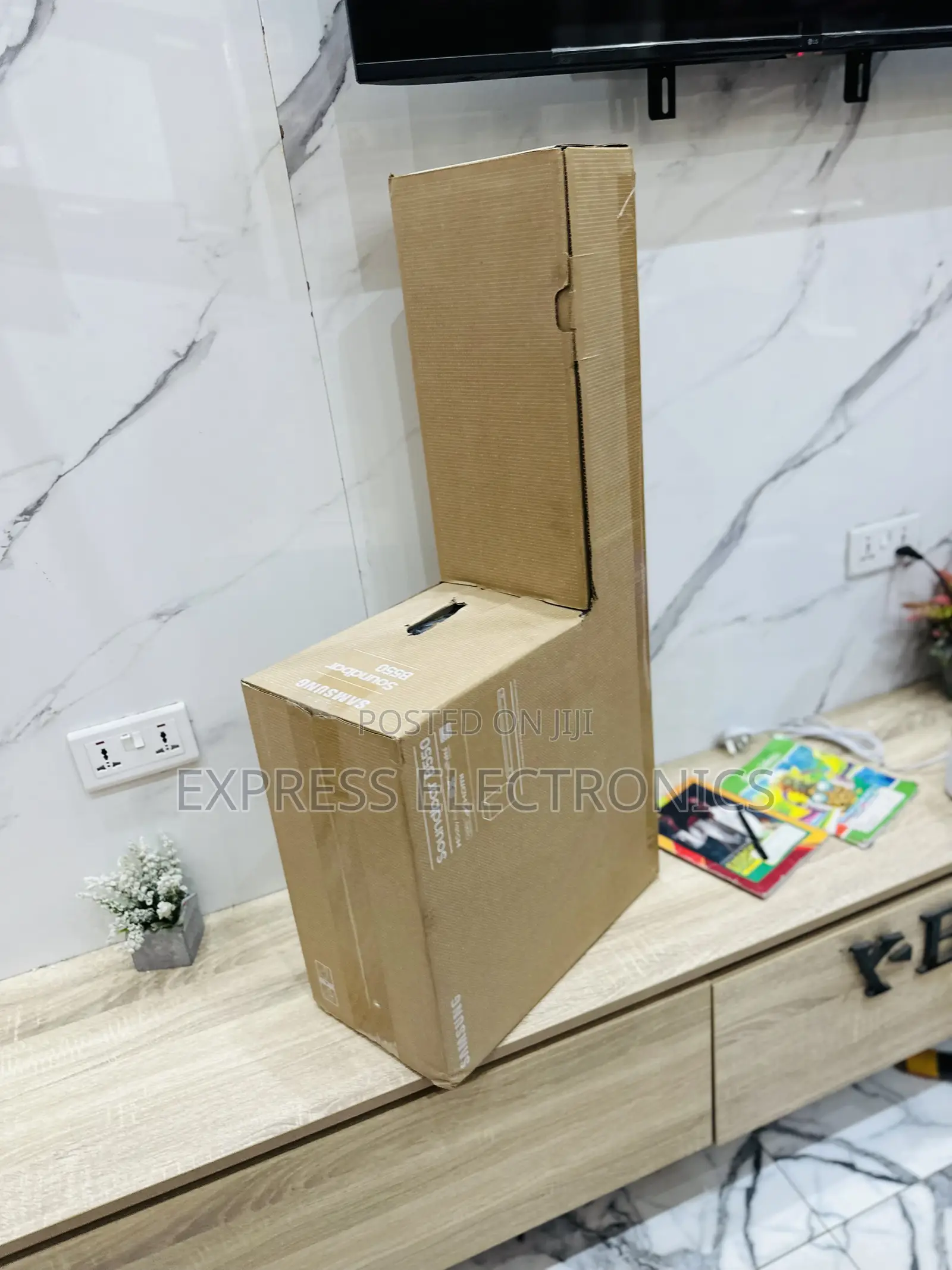 Durable Sleek Samsung B550 Sound System