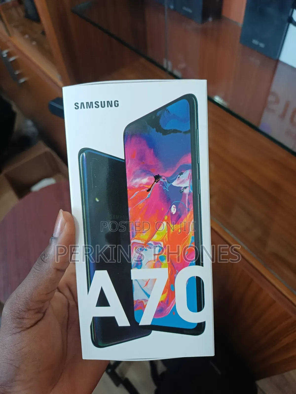 New Samsung Galaxy A70 128 GB Black