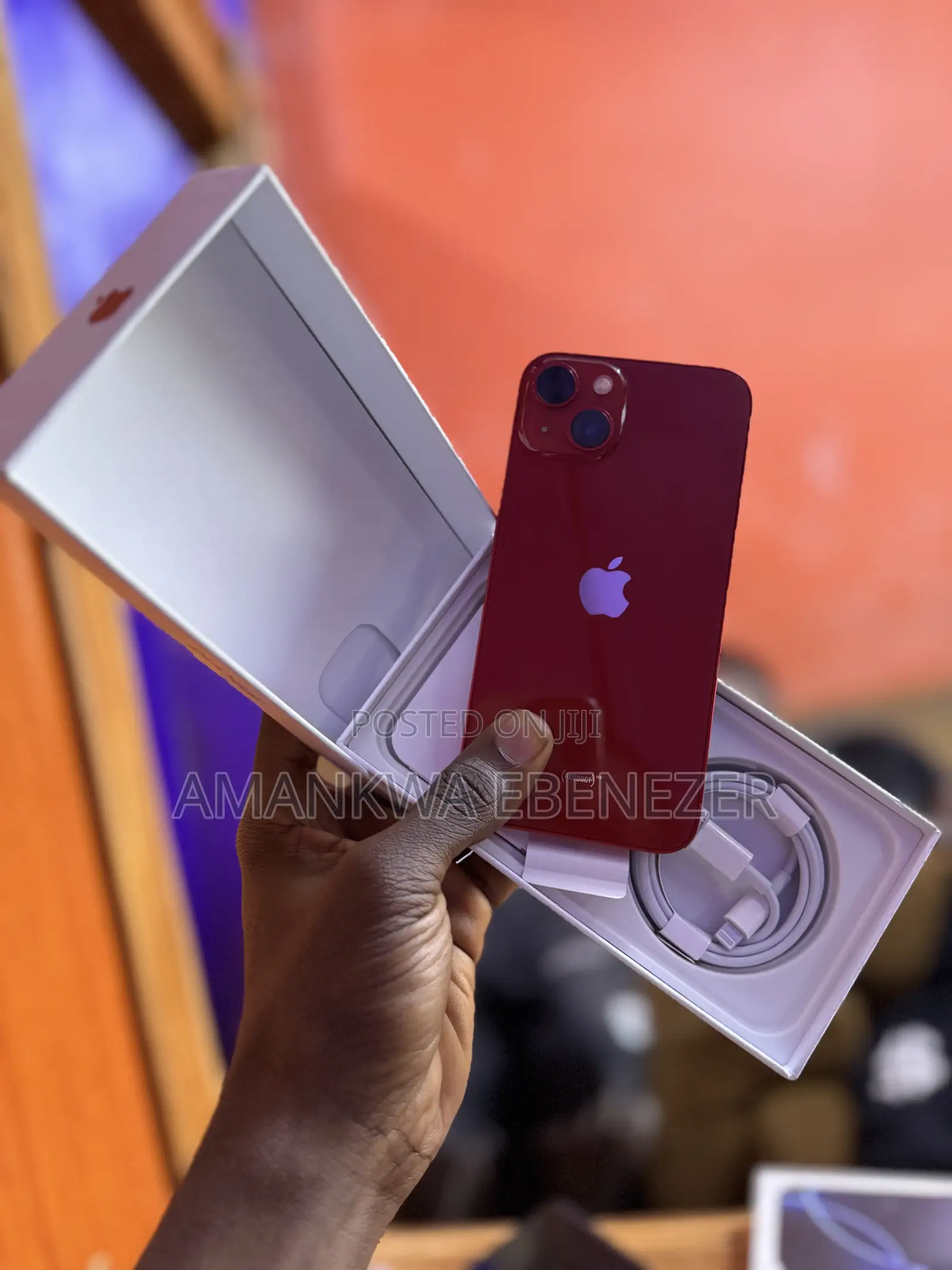 New Apple iPhone 13 128 GB Red