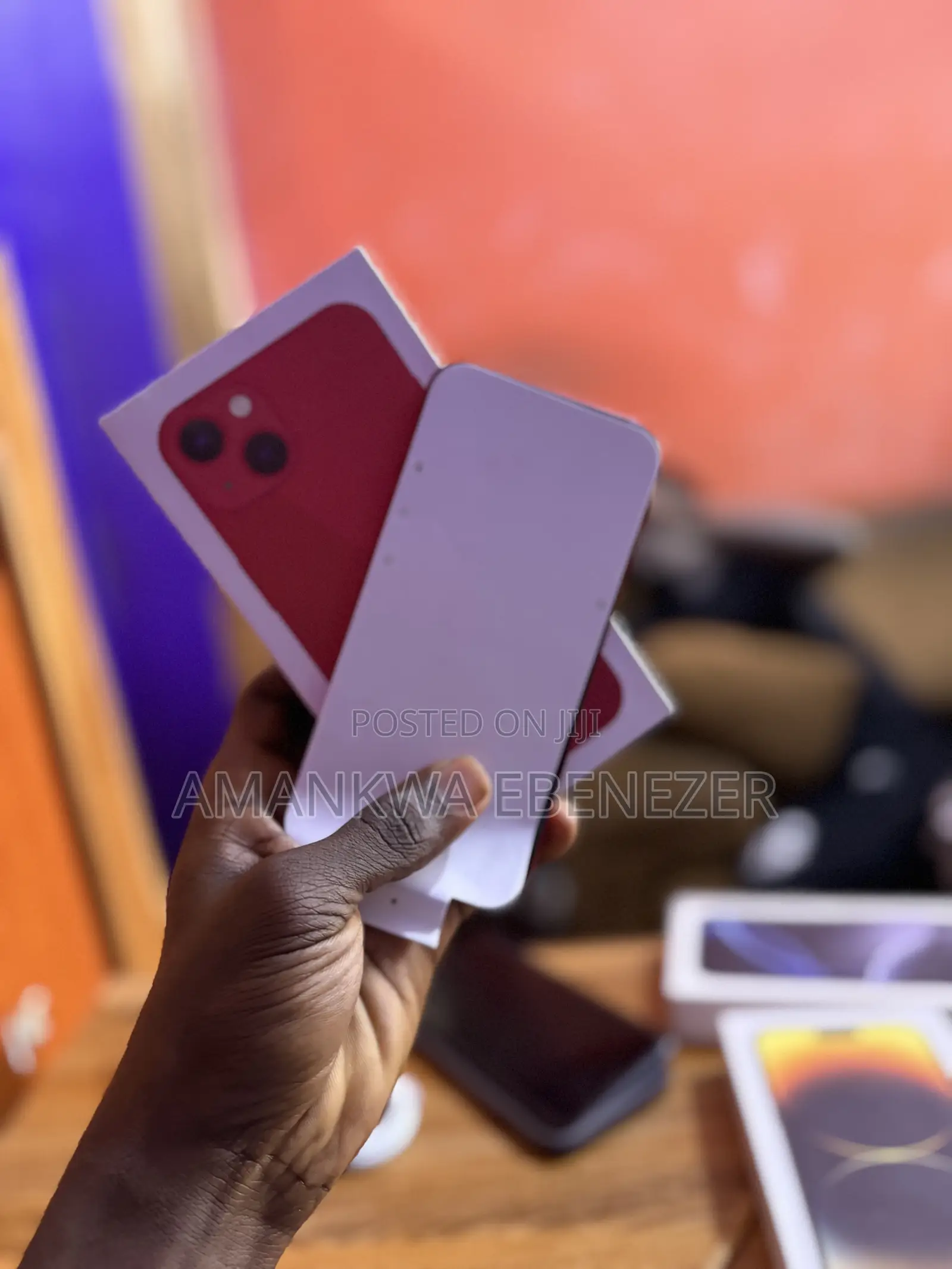 New Apple iPhone 13 128 GB Red