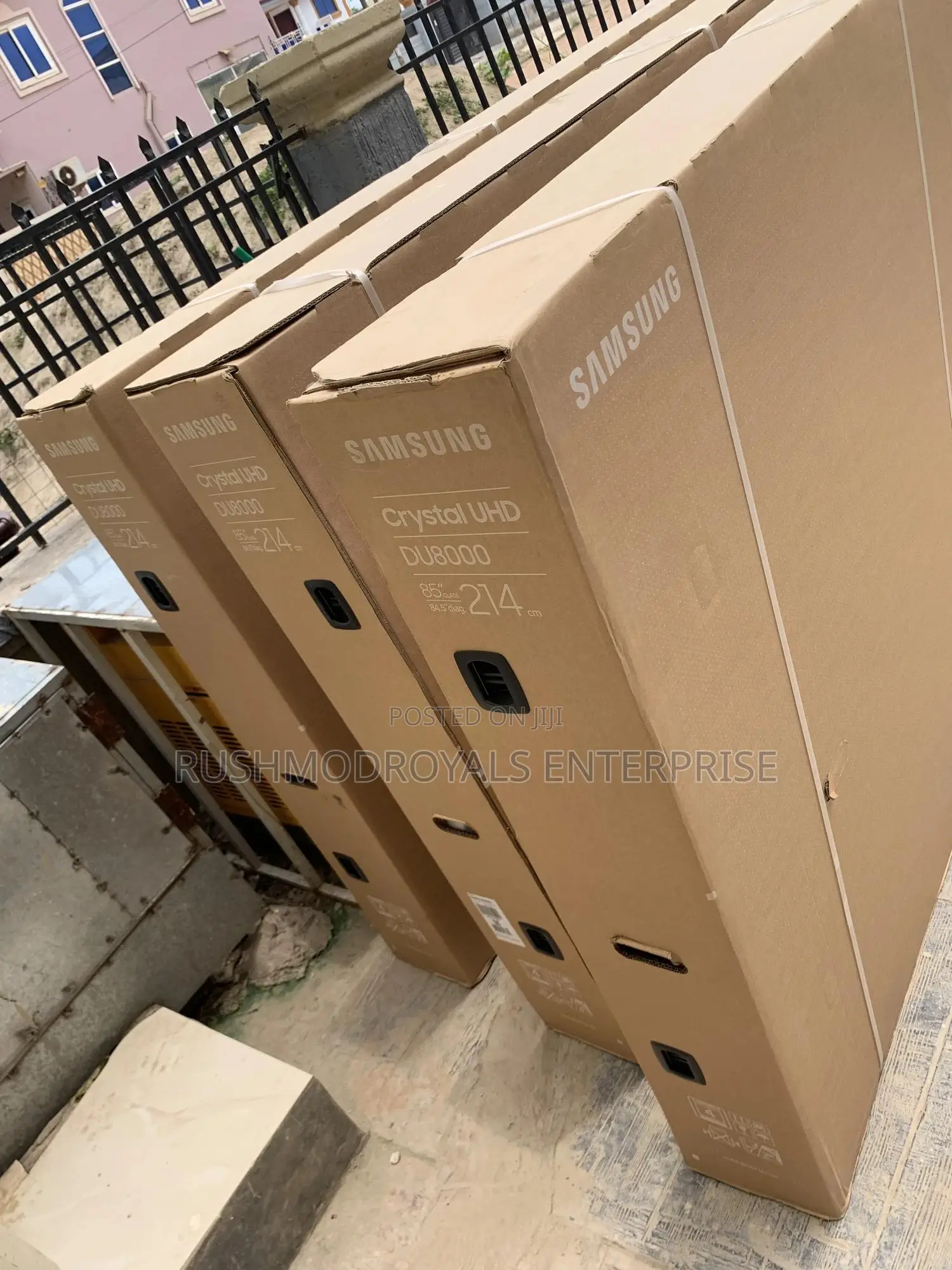 Samsung 85’’ Du8000 Crystal Uhd Tv