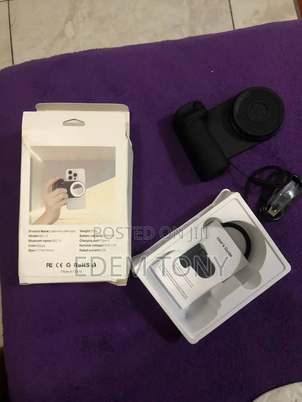 Cellphone Selfie Grip With Light