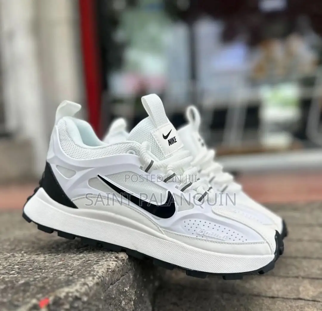 Nike Zoom Sneakers