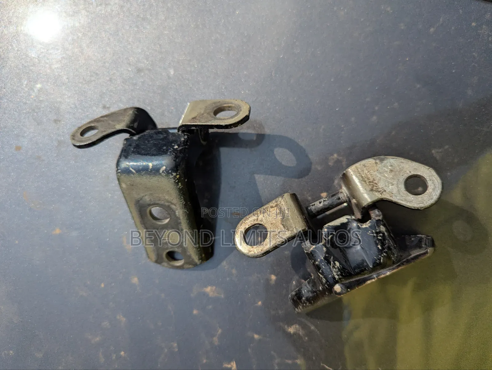 Toyota Corolla 2009,2010,2011,2012,2013 Door Hinges