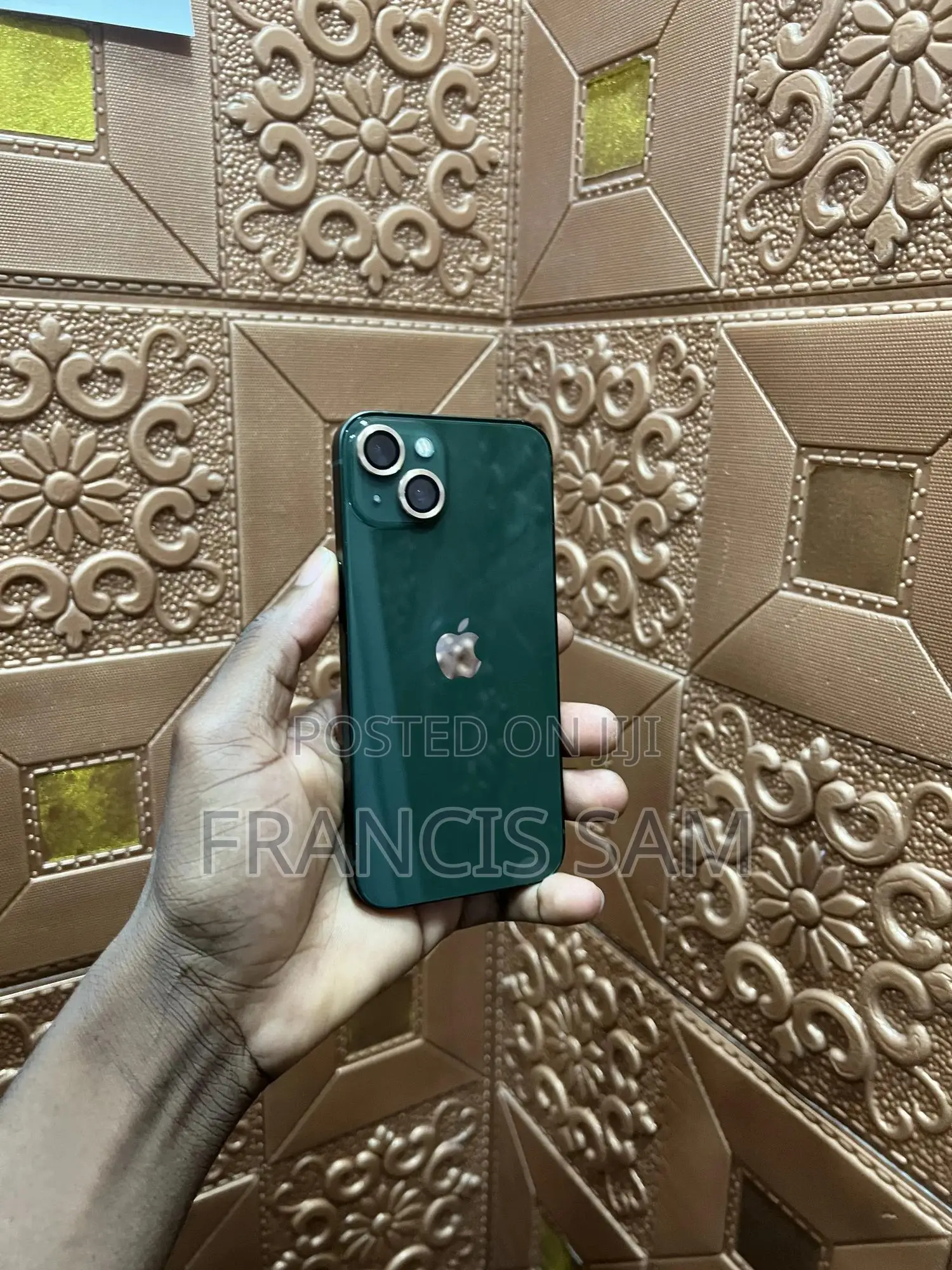 Apple iPhone 13 128 GB Green