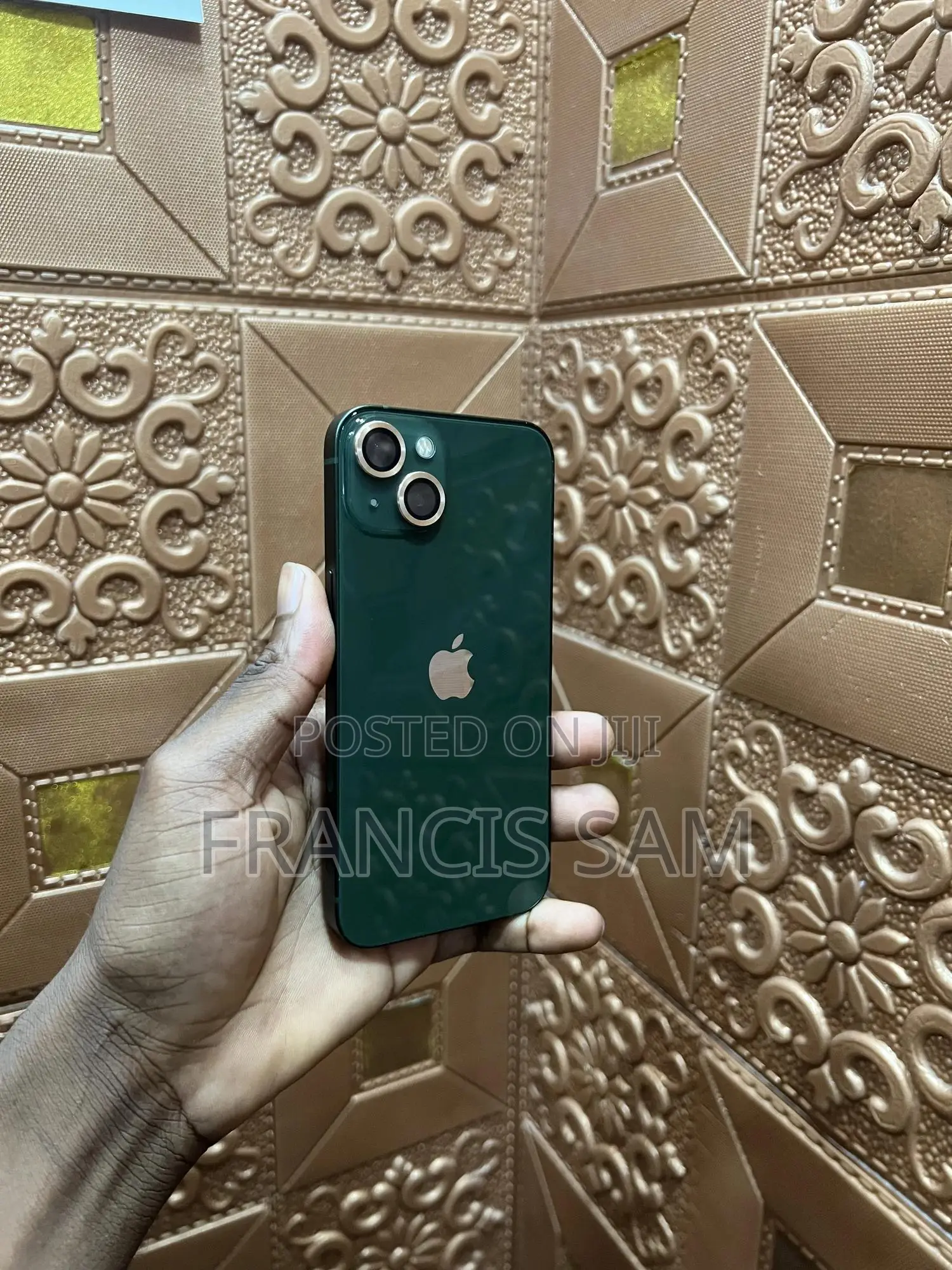 Apple iPhone 13 128 GB Green
