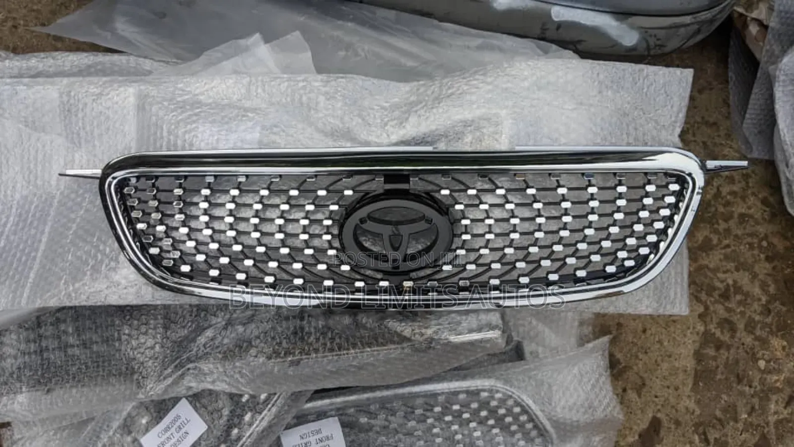 Toyota Corolla S 2005,2006,2007,2008 Top Grille/ Front Grille/ Shell