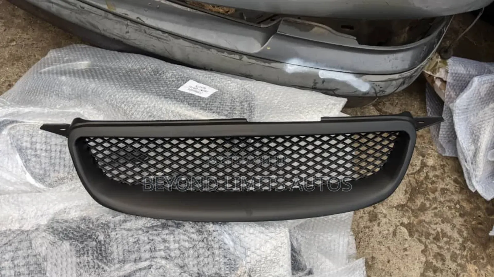 Toyota Corolla S 2005,2006,2007,2008 Front Grille/Front or Top Shell