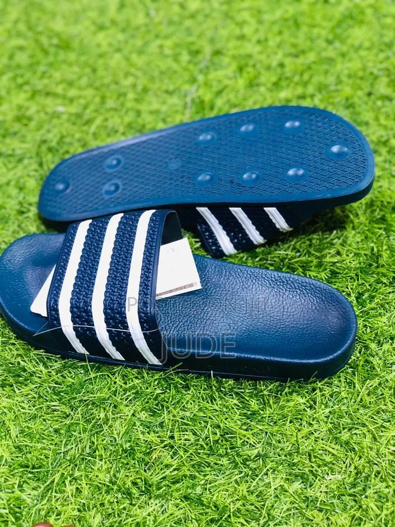 Adidas Adilette