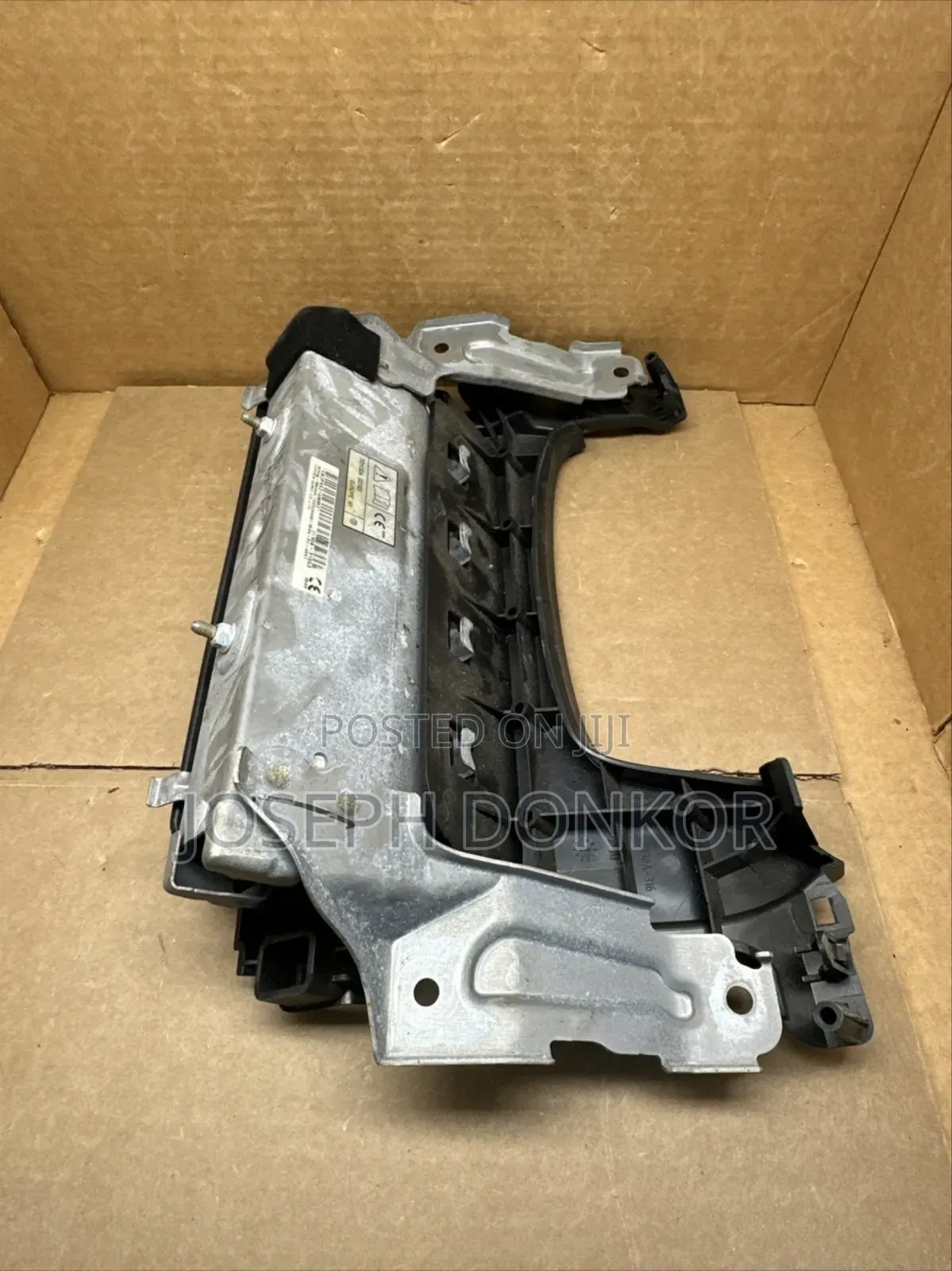 Outlander Knee Airbag Left 2016,2017,2018,2019,2020,2021