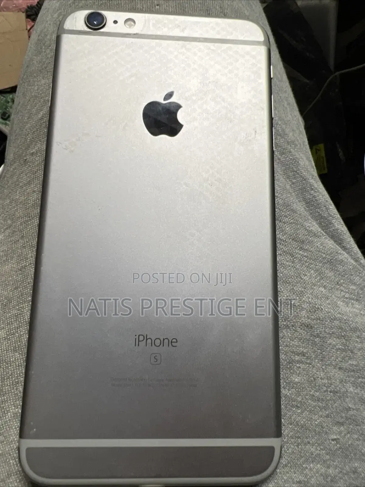 Apple iPhone 6s 32 GB Silver