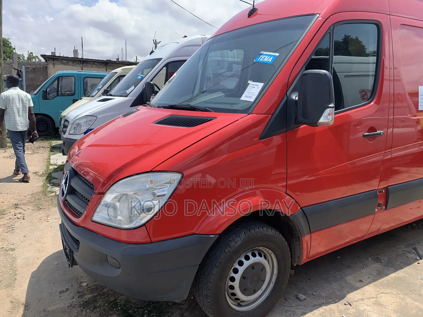Mercedes-Benz Sprinter 2013 Red