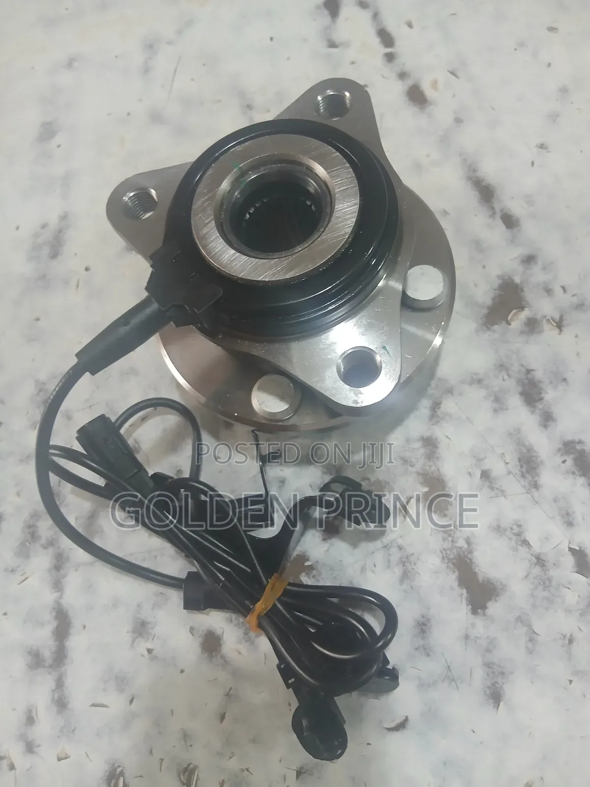 Yaris Front Hub 013-017 Abs (1pc)