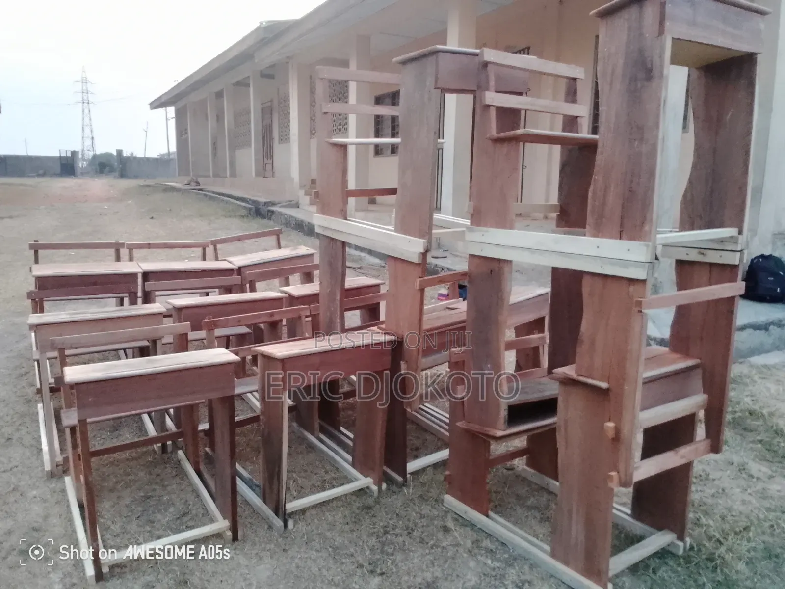 Single Desk Wooden.