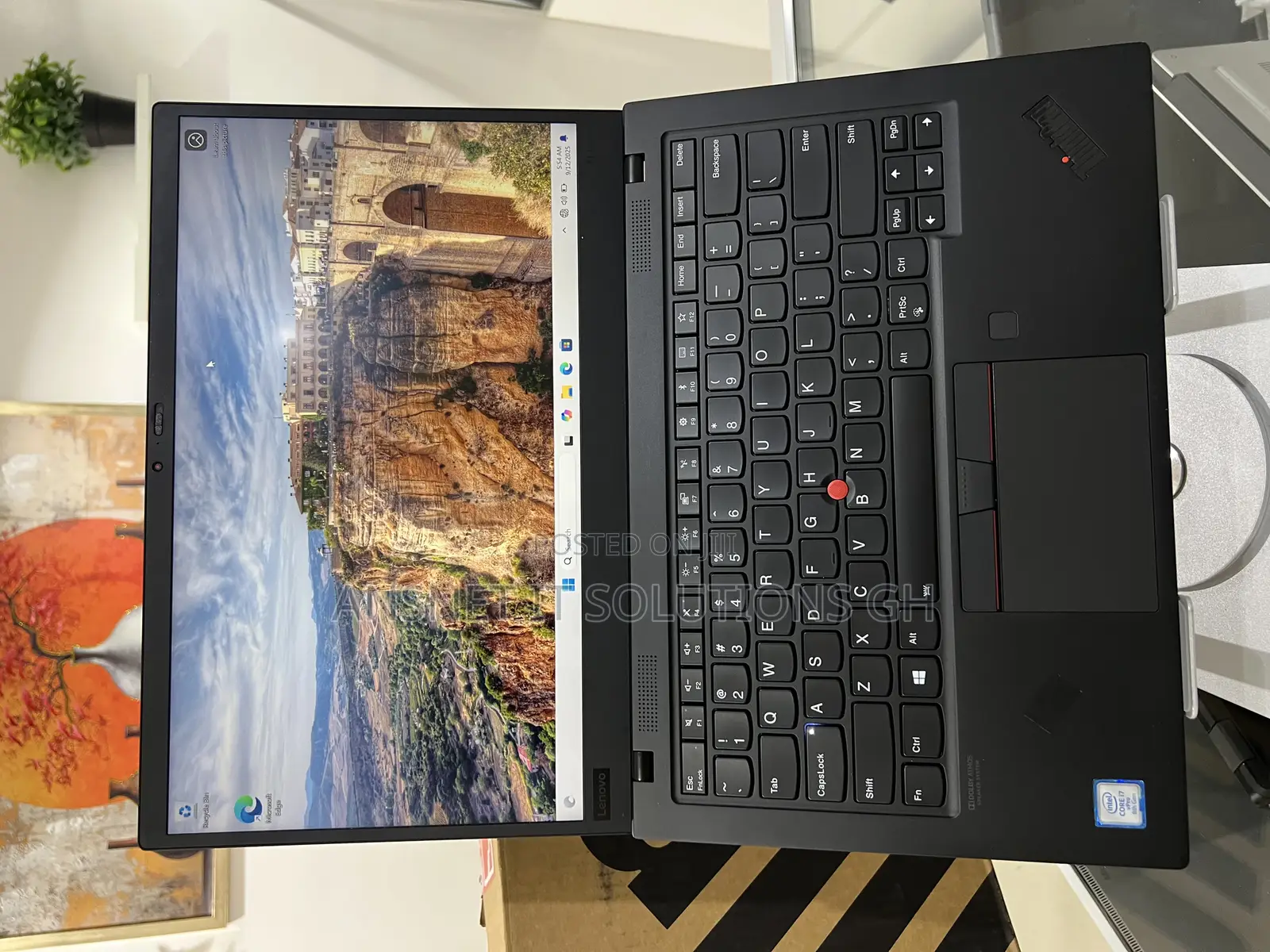 New Laptop Lenovo ThinkPad X1 Carbon 16GB Intel Core I7 SSD 512GB