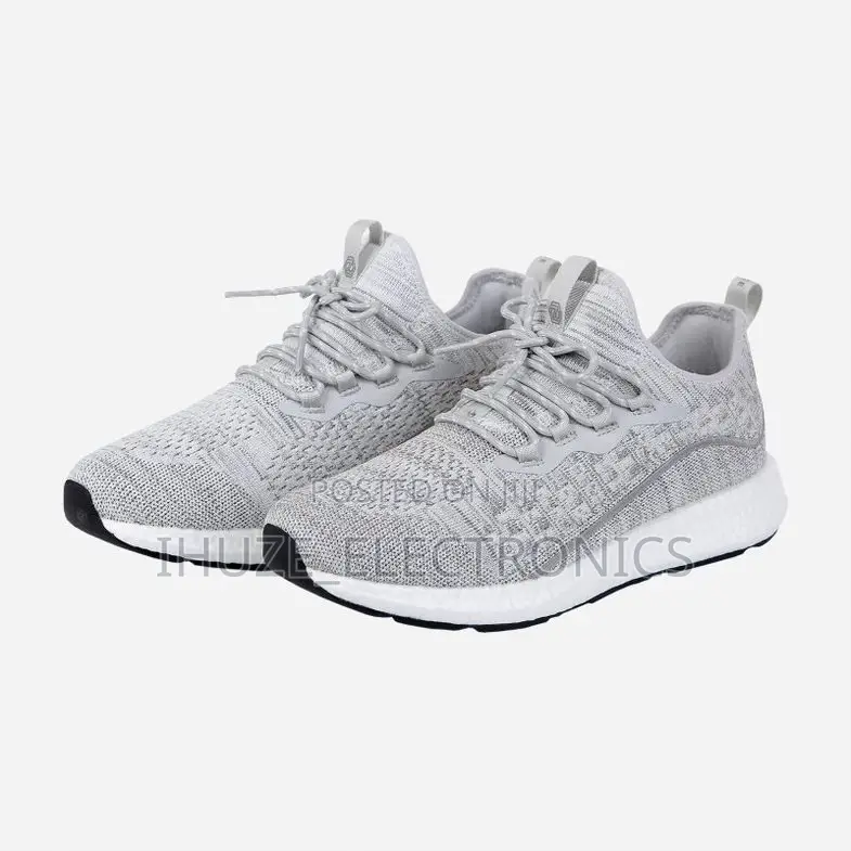Nordace Urbanflex All-Weather Waterproof Sneakers (Size 43)