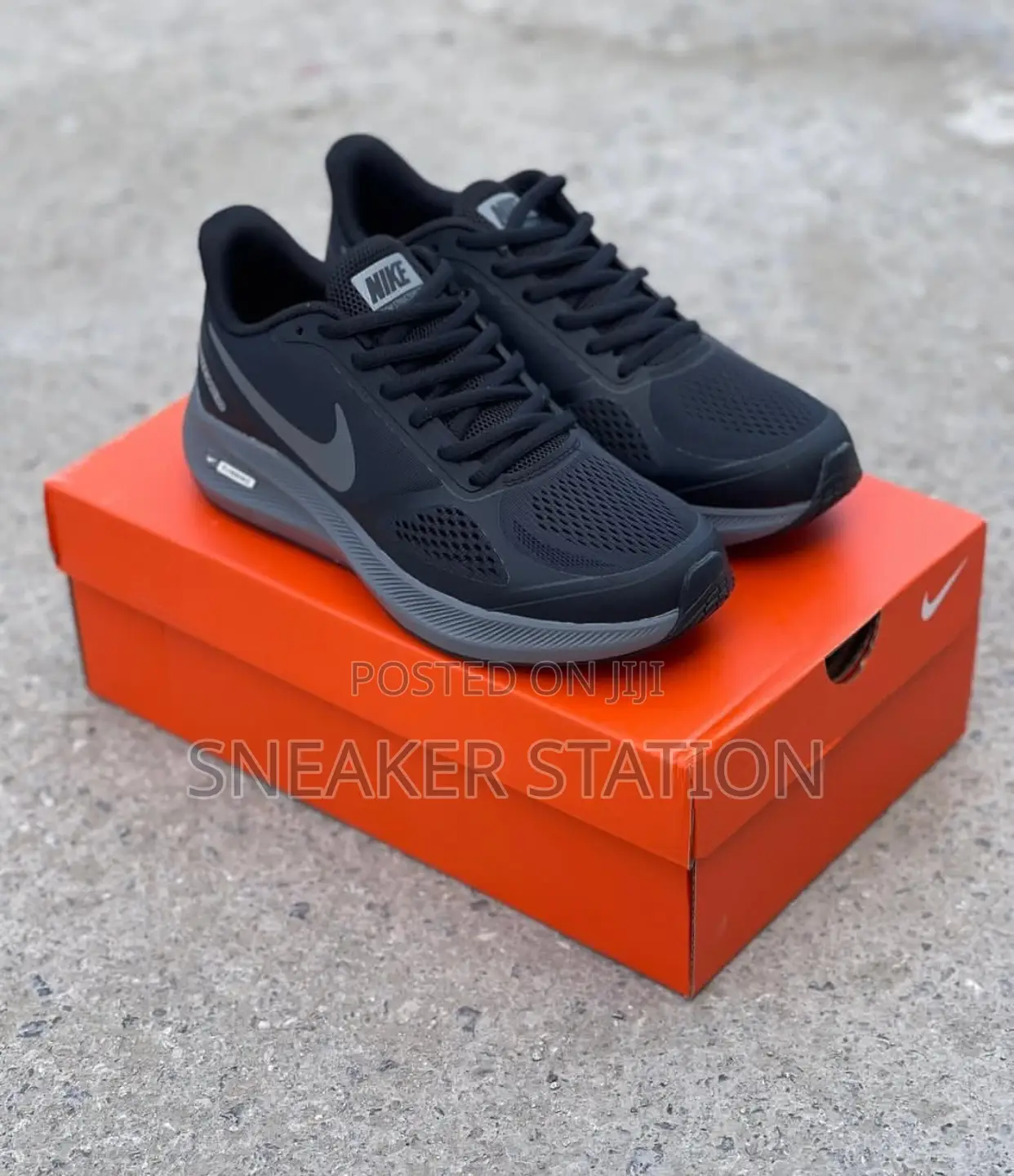 Nike Zoom Guide Runner Available