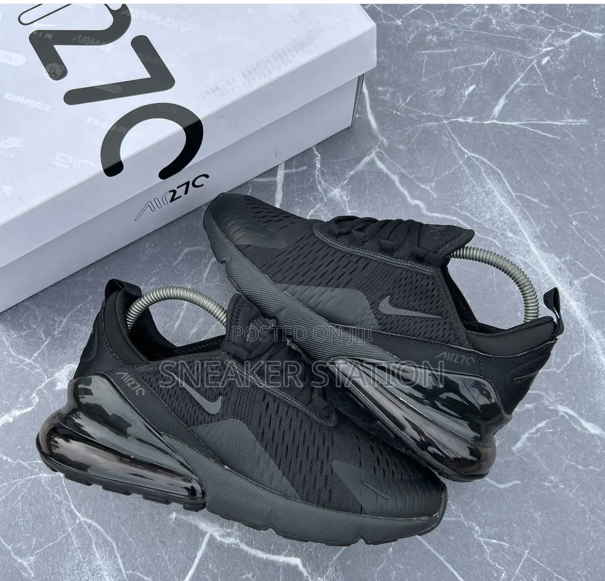 Nike Air Max 270 Triple Black