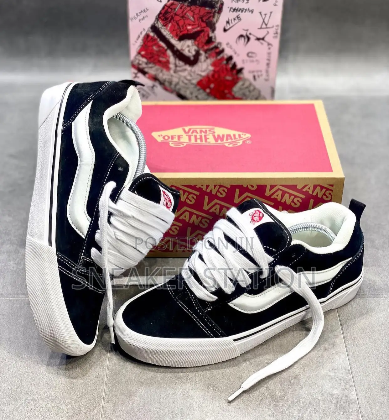 Authentic Vans Knu Skool Black/White