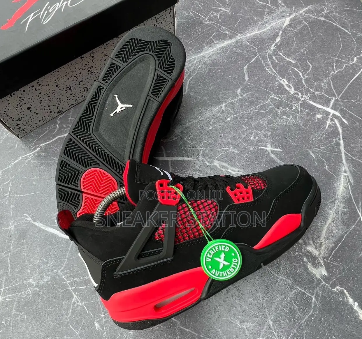 Air Jordan Retro 4 Thunder Fire