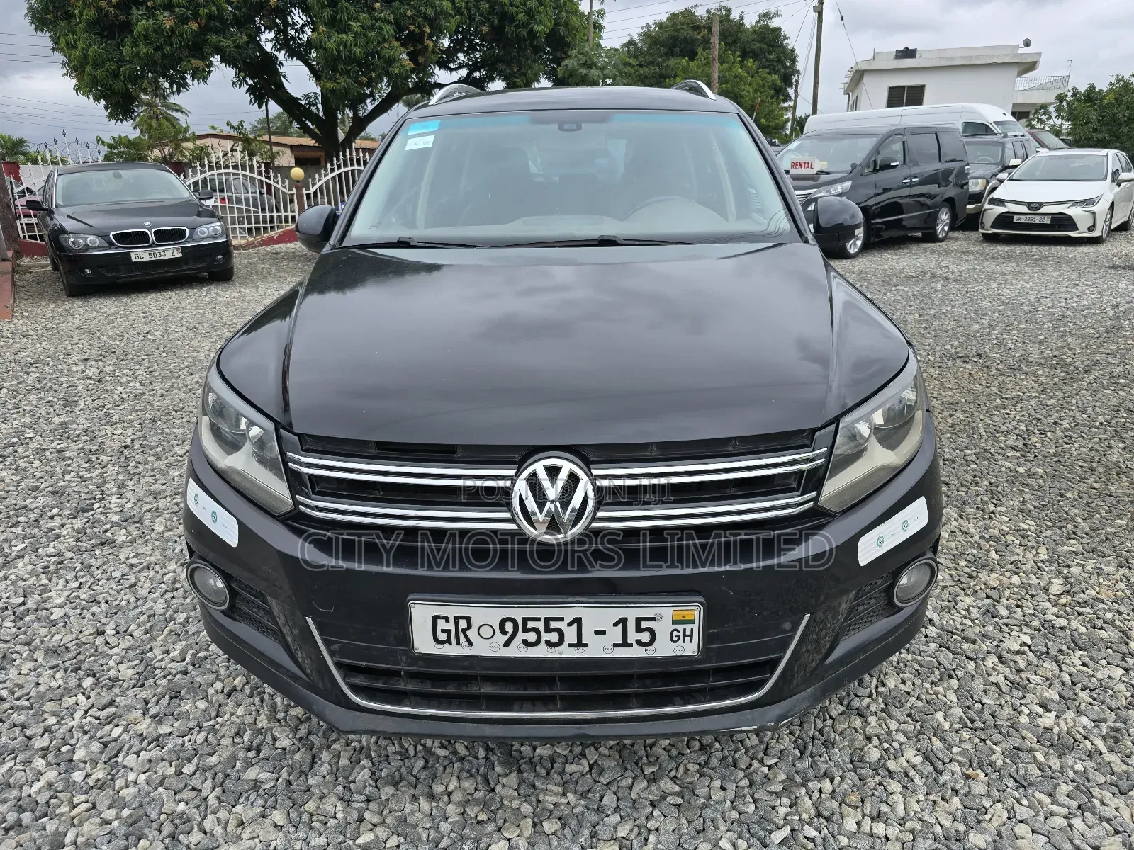 Volkswagen Tiguan SE 4dr SUV (2.0L 4cyl Turbo 6A) 2015 Black