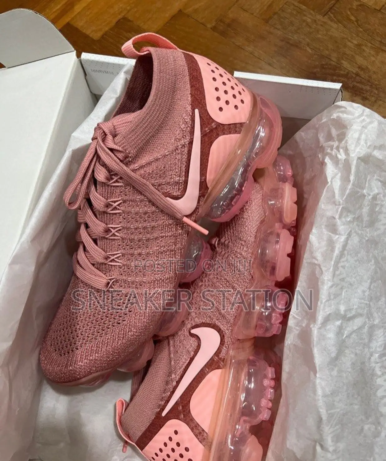 Nike Vapormax Pink Sneaker