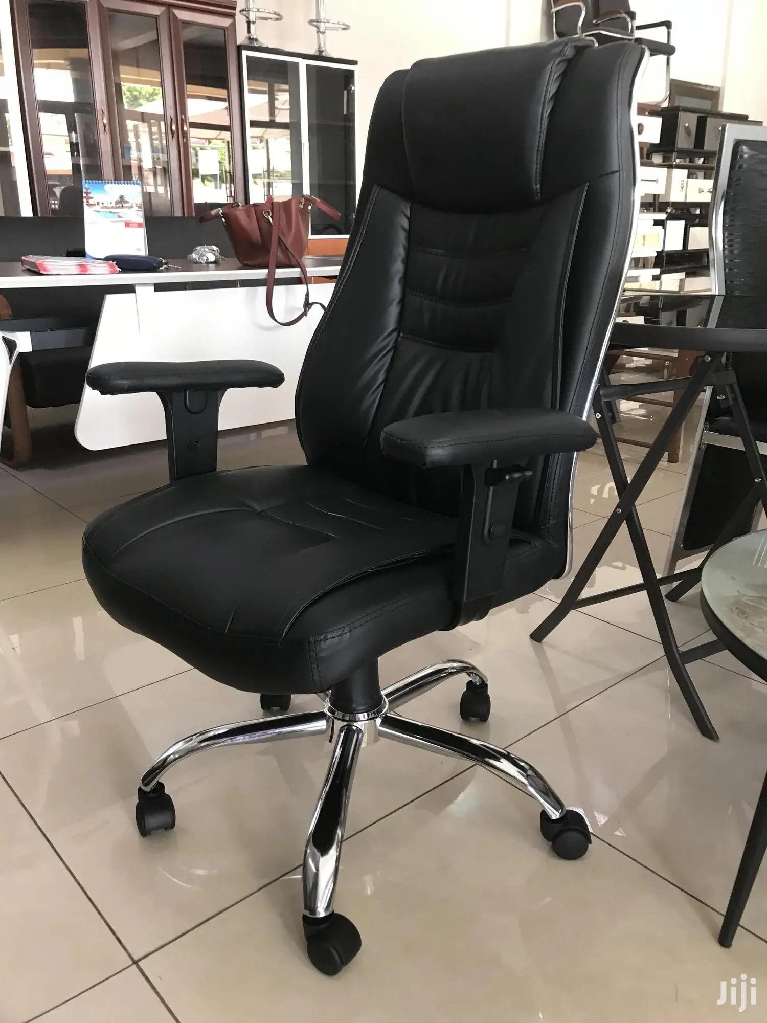 Rolling Chair