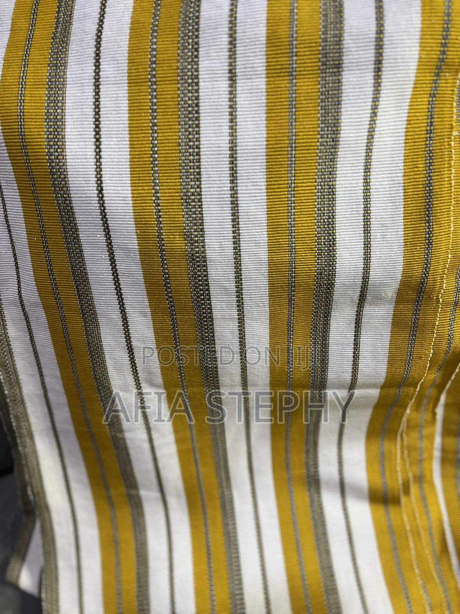 Gold and White Northern Kente(Fugu)