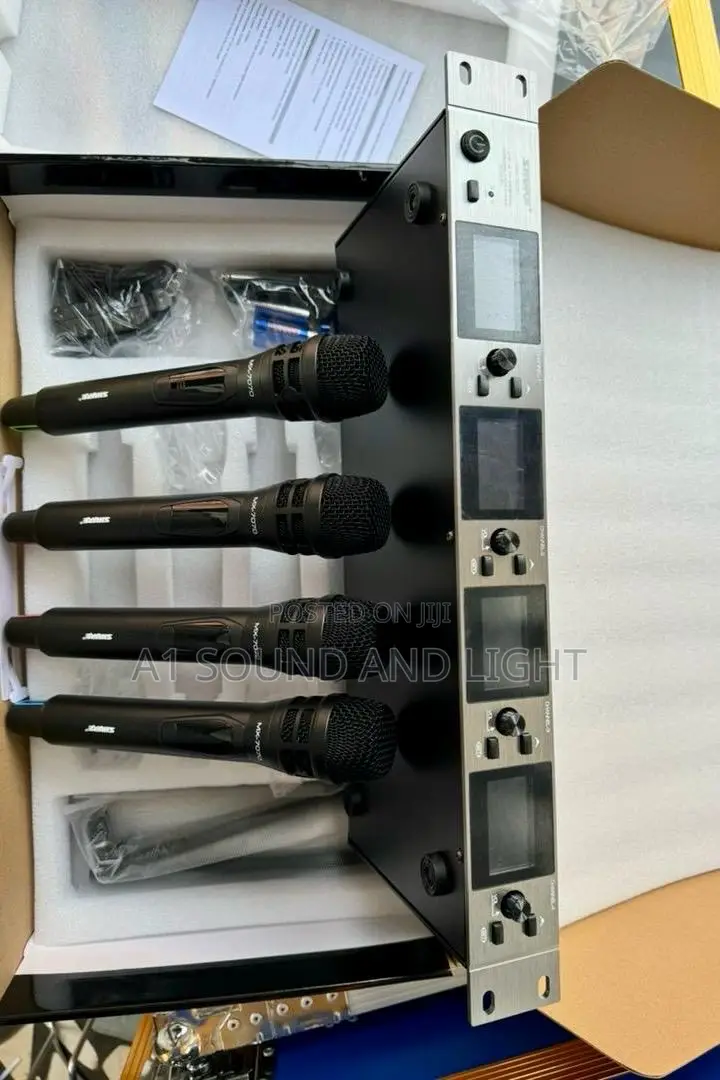 Shure Mx7070 4-in-1 Digital Microphone Set