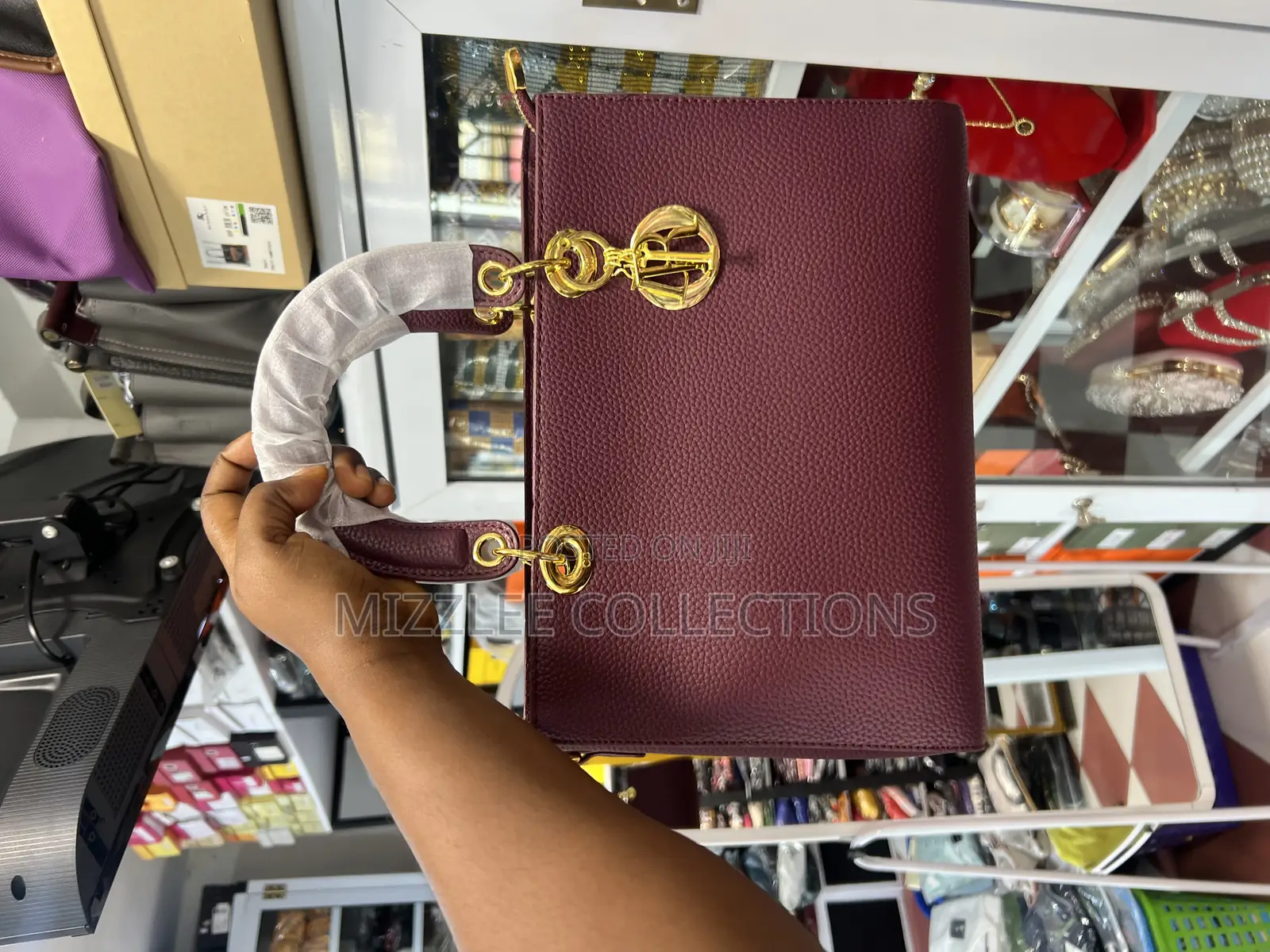 Quality Ladies Dior Bag Fully Boxed