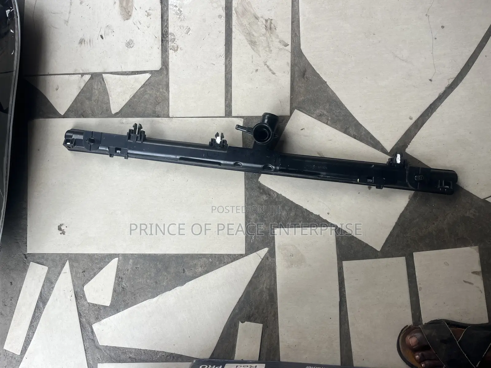 Toyota Camry 2012 2013 Radiator Top Cover