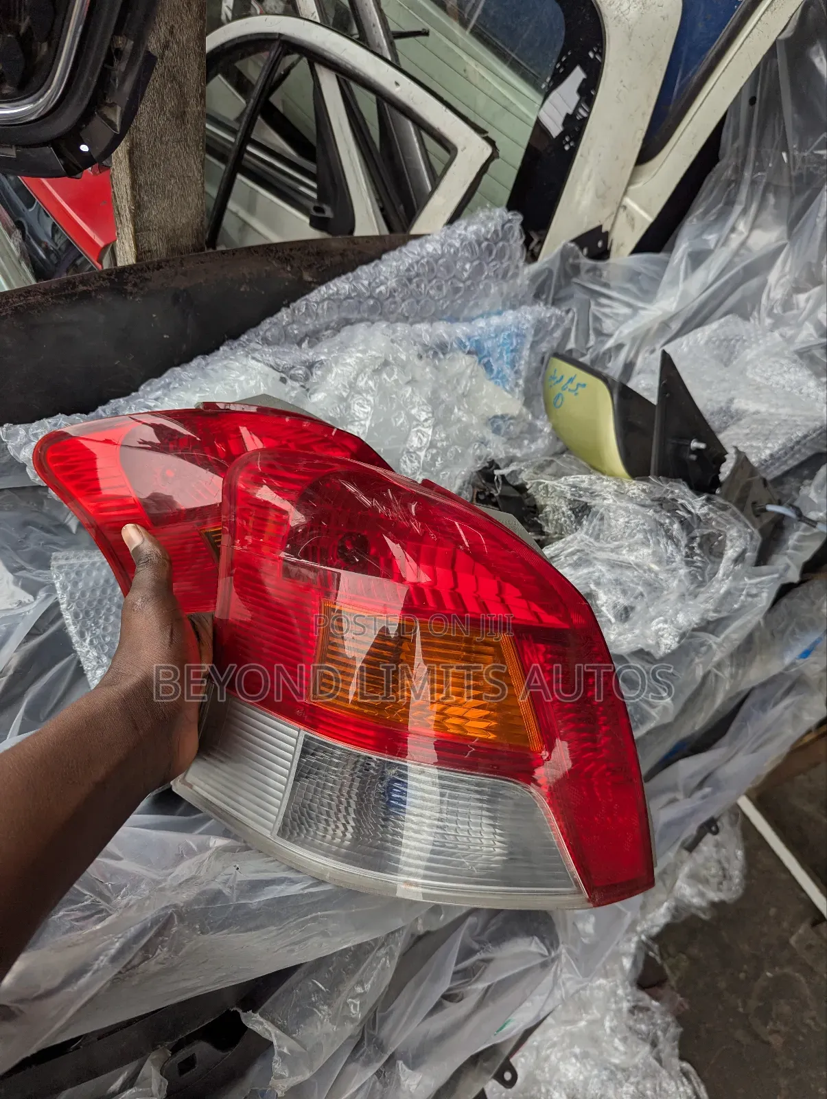 Toyota Vitz 2009,2010,2011 Taillight/ Rear Light/ Tail Light