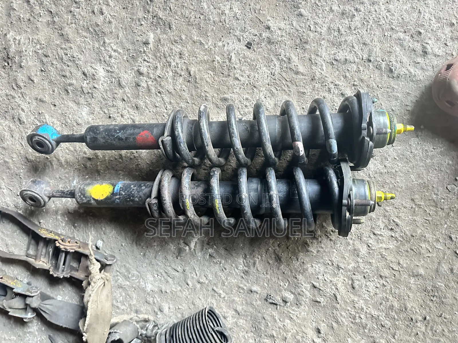 Toyota 4runner, Hilux Front Shock Absorbers